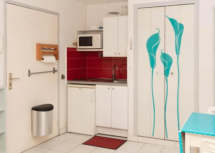 Climatise Avec Terrasse Au Lavandou Pour 2 Personnes - Fr-1-803-43 Lägenhet